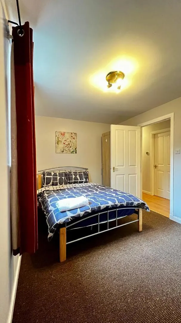 Lovely 2 Bedroom Back Hilton Near Pj Live Aberdeen Apartment